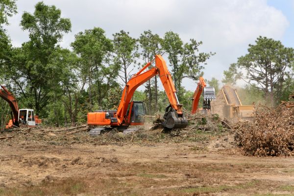 Commercial Lot Clearing in Kennesaw